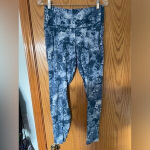 Under Armor leggings